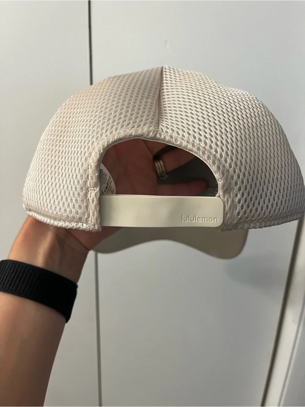lululemon Light Gray and Cream Athletic Cap